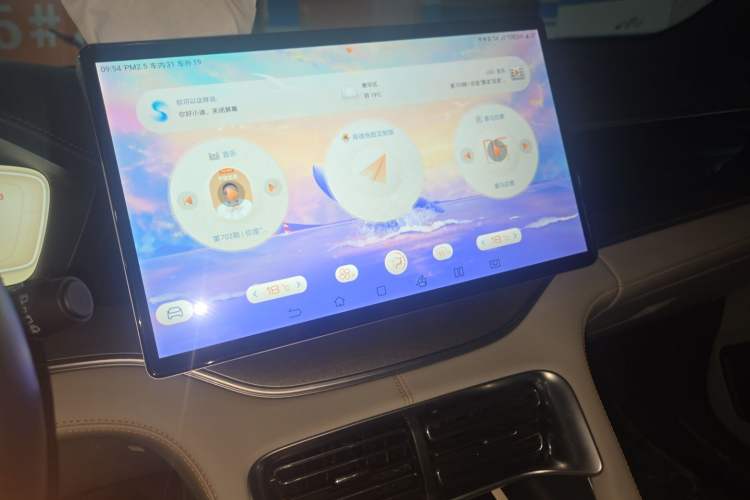 Used BYD Song PLUS New Energy 2023 Champion Edition EV 605KM Flagship PLUS Audio And AC Panel