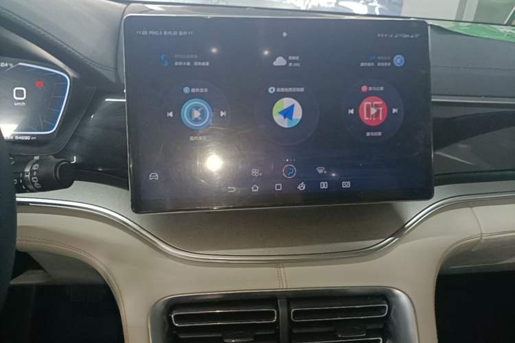 Used BYD Song PLUS New Energy 2023 Champion Edition DM-i 110KM Flagship Model Audio And AC Panel
