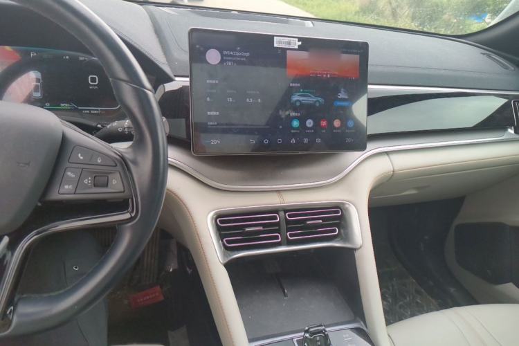 Used BYD Song PLUS New Energy 2023 Champion Edition DM-i 110KM Flagship Model Audio And AC Panel