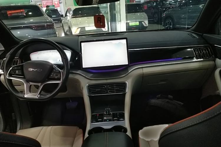 Used BYD Song PLUS New Energy 2023 Champion Edition DM-i 110KM Flagship PLUS Center Console