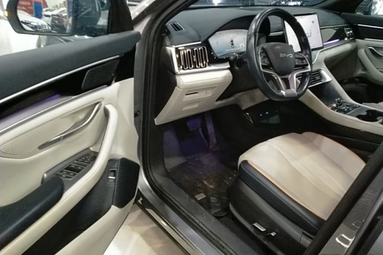 Used BYD Song PLUS New Energy 2023 Champion Edition DM-i 110KM Flagship PLUS Driver Seat