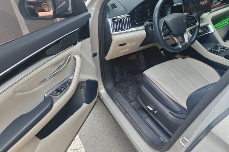 Used BYD Song PLUS New Energy 2023 Champion Edition DM-i 110KM Flagship PLUS Driver Seat