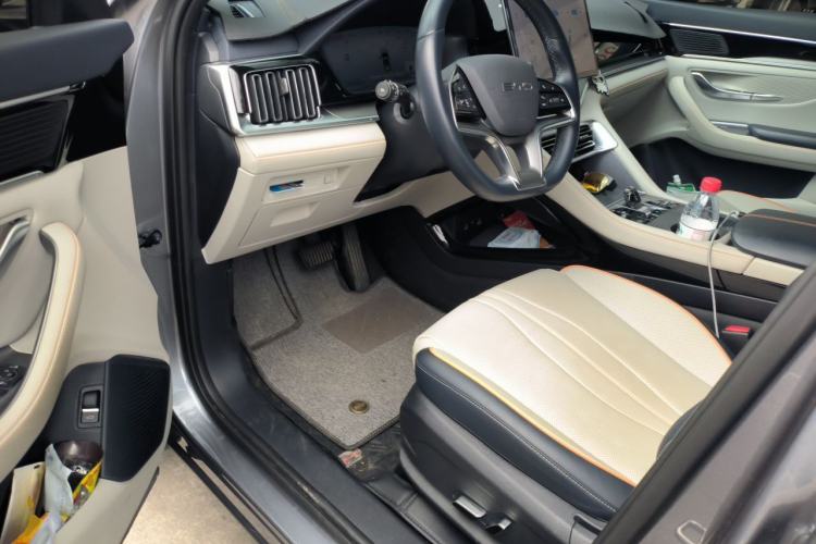 Used BYD Song PLUS New Energy 2023 Champion Edition DM-i 110KM Flagship PLUS Driver Seat