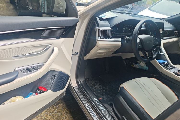 Used BYD Song PLUS New Energy 2023 Champion Edition EV 520KM Prestige Model Driver Seat