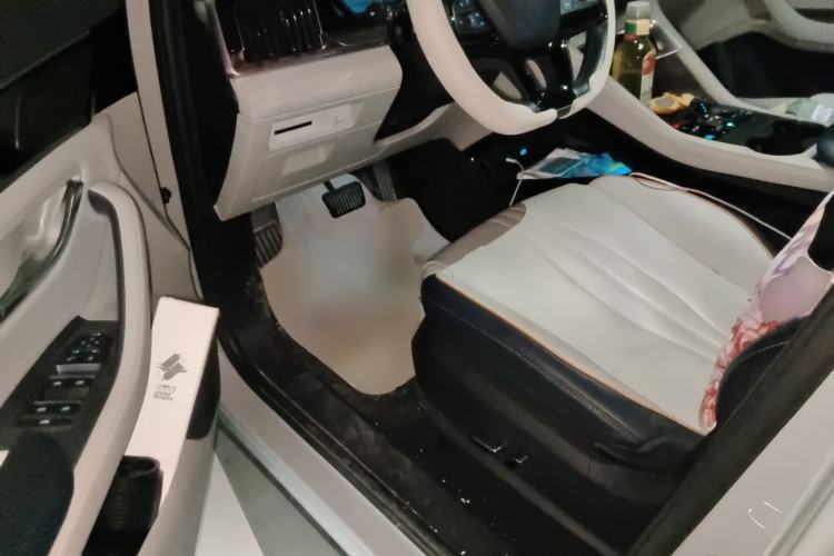 Used BYD Song PLUS New Energy 2023 Champion Edition DM-i 110KM Flagship Model Driver Seat