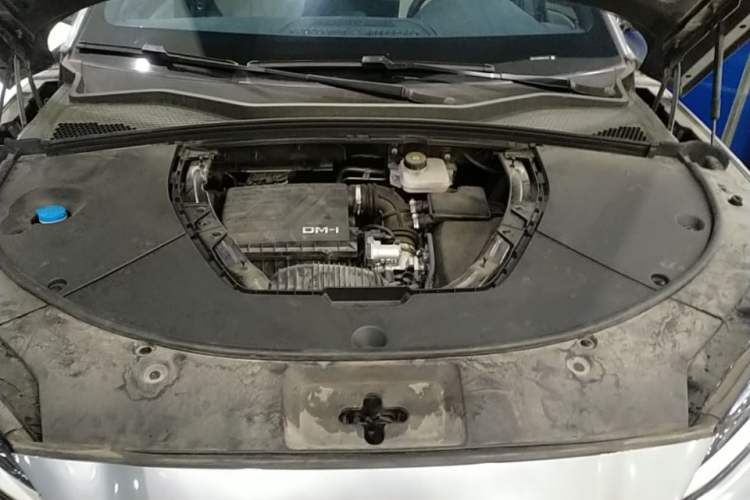 Used BYD Song PLUS New Energy 2023 Champion Edition DM-i 110KM Flagship PLUS Engine Bay