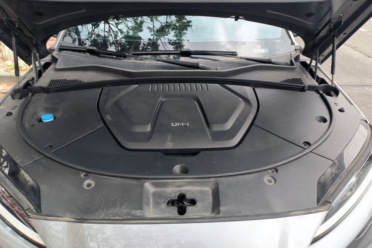 Used BYD Song PLUS New Energy 2023 Champion Edition DM-i 110KM Flagship PLUS Engine Bay