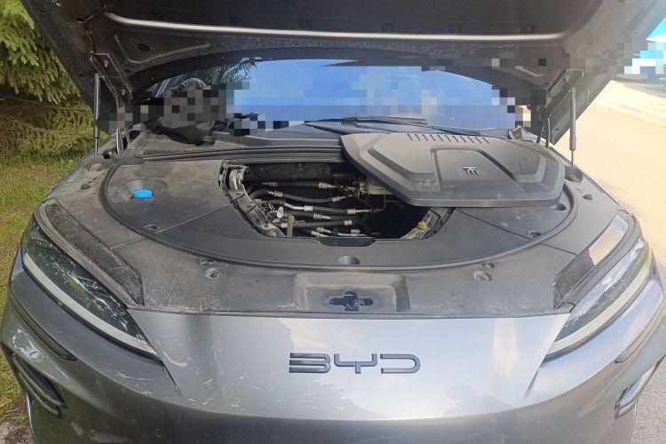 Used BYD Song PLUS New Energy 2023 Champion Edition EV 520KM Flagship Model Engine Bay
