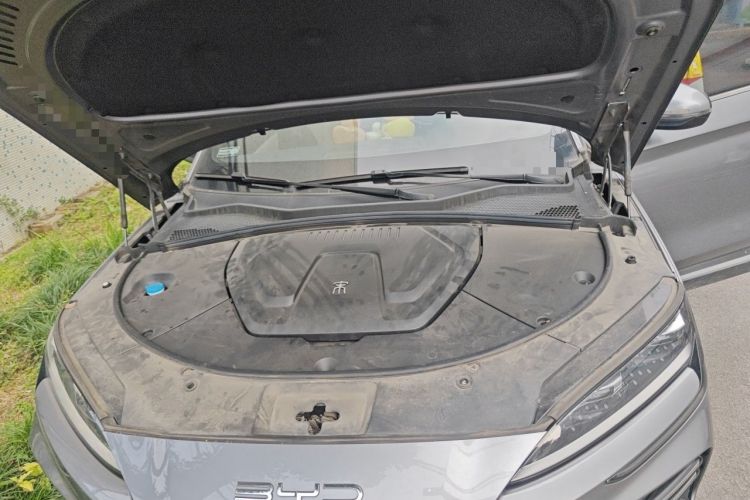 Used BYD Song PLUS New Energy 2023 Champion Edition EV 520KM Luxury Model Engine Bay