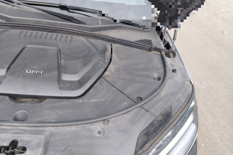 Used BYD Song PLUS New Energy 2023 Champion Edition DM-i 110KM Flagship PLUS Engine Bay Left