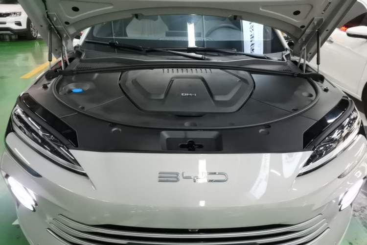 Used BYD Song PLUS New Energy 2023 Champion Edition DM-i 150KM Flagship PLUS Engine Bay