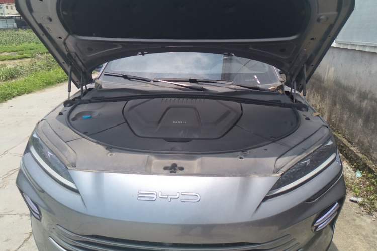 Used BYD Song PLUS New Energy 2023 Champion Edition DM-i 110KM Flagship Model Engine Bay