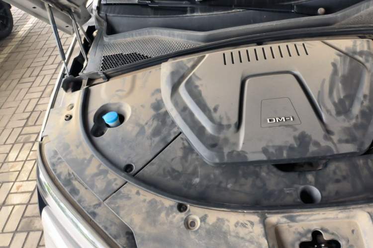Used BYD Song PLUS New Energy 2023 Champion Edition DM-i 110KM Flagship PLUS Engine Bay Right