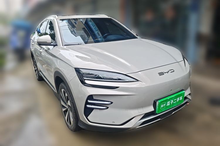 Used BYD Song PLUS New Energy 2023 Champion Edition EV 520KM Prestige Model Front Right 45 Deg