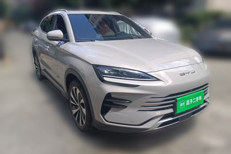 Used BYD Song PLUS New Energy 2023 Champion Edition DM-i 110KM Flagship Model Front Right 45 Deg