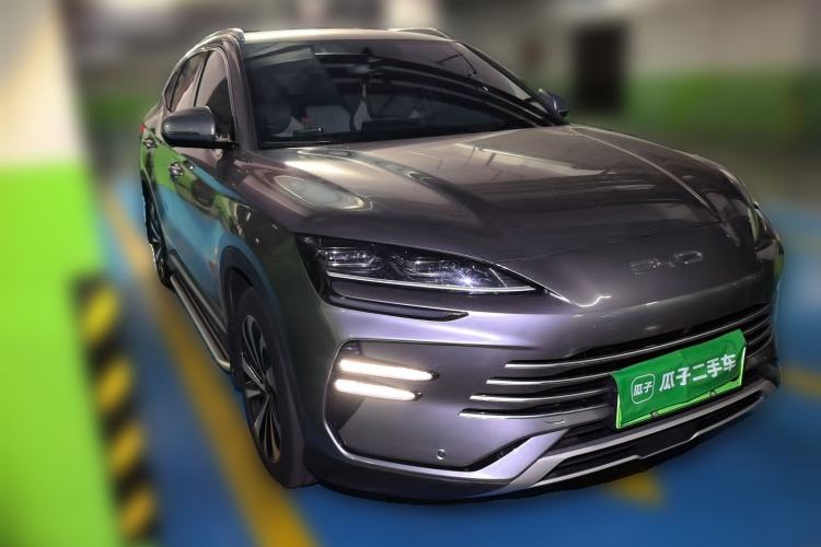 Used BYD Song PLUS New Energy 2023 Champion Edition DM-i 110KM Flagship Model Front Right 45 Deg