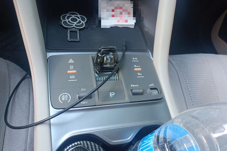 Used BYD Song PLUS New Energy 2023 Champion Edition EV 520KM Flagship Model Gear Lever