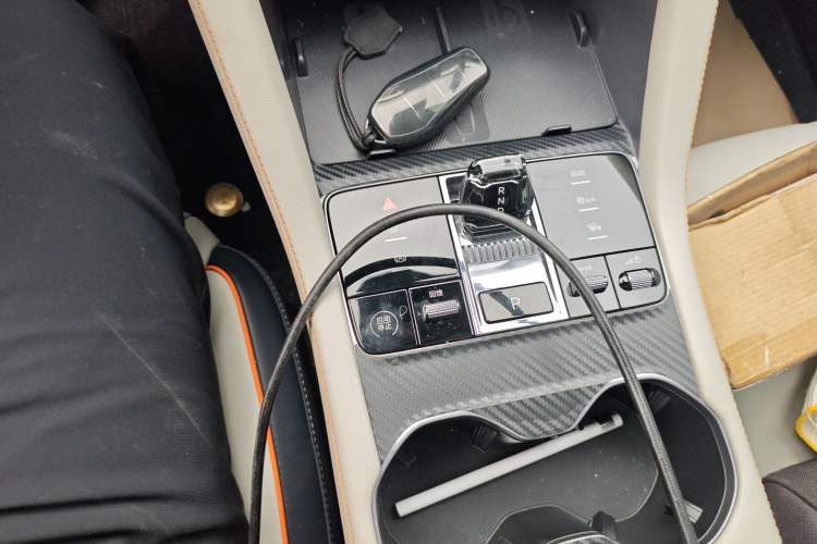 Used BYD Song PLUS New Energy 2023 Champion Edition EV 520KM Prestige Model Gear Lever