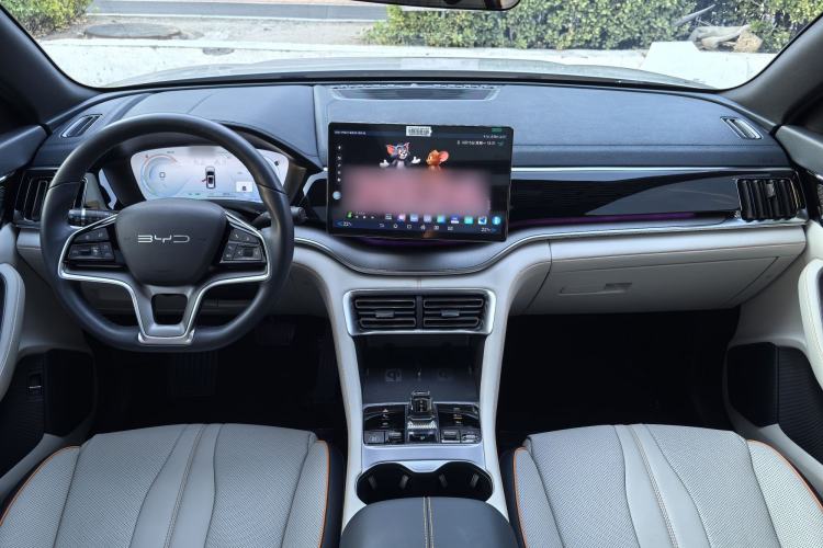 Used BYD Song PLUS New Energy 2023 Champion Edition EV 520KM Flagship Model Interior 3