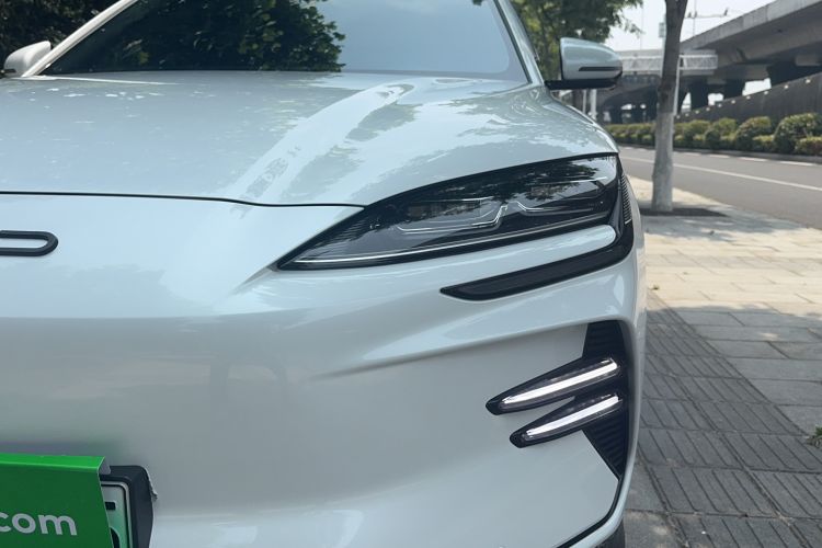 Used BYD Song PLUS New Energy 2023 Champion Edition EV 520KM Flagship Model Left Front Headlight