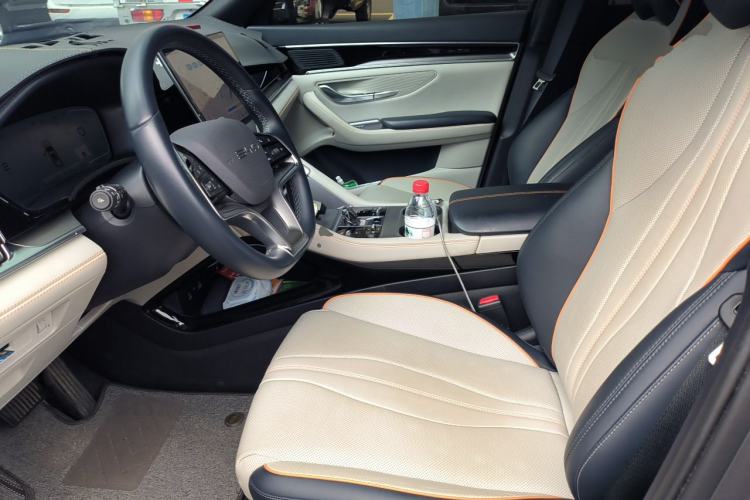 Used BYD Song PLUS New Energy 2023 Champion Edition DM-i 110KM Flagship PLUS Left Front Seat