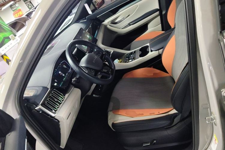 Used BYD Song PLUS New Energy 2023 Champion Edition EV 520KM Prestige Model Left Front Seat