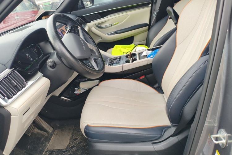 Used BYD Song PLUS New Energy 2023 Champion Edition DM-i 110KM Flagship PLUS Left Front Seat