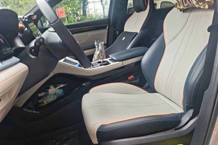 Used BYD Song PLUS New Energy 2023 Champion Edition EV 520KM Prestige Model Left Front Seat
