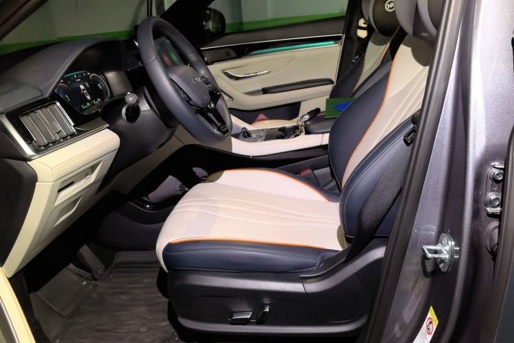 Used BYD Song PLUS New Energy 2023 Champion Edition DM-i 110KM Flagship Model Left Front Seat