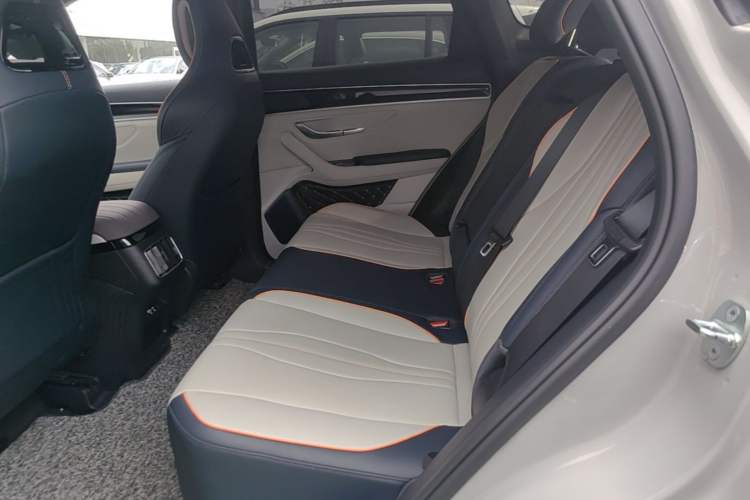 Used BYD Song PLUS New Energy 2023 Champion Edition DM-i 110KM Flagship PLUS Left Rear Seat