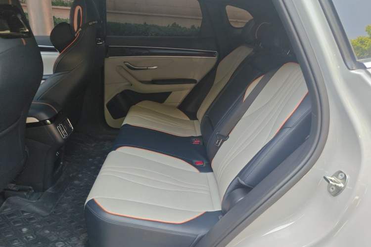 Used BYD Song PLUS New Energy 2023 Champion Edition DM-i 110KM Flagship PLUS Left Rear Seat