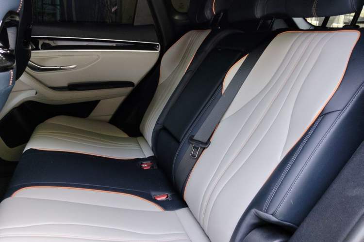 Used BYD Song PLUS New Energy 2023 Champion Edition DM-i 110KM Flagship Model Left Rear Seat