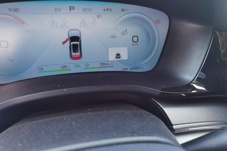 Used BYD Song PLUS New Energy 2023 Champion Edition DM-i 150KM Flagship PLUS Odometer Close Up