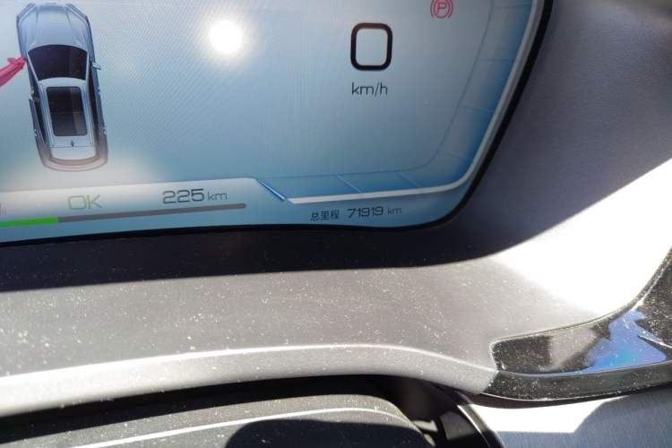 Used BYD Song PLUS New Energy 2023 Champion Edition EV 520KM Prestige Model Odometer Close Up