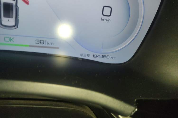 Used BYD Song PLUS New Energy 2023 Champion Edition EV 520KM Prestige Model Odometer Close Up