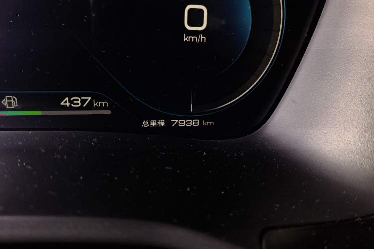 Used BYD Song PLUS New Energy 2023 Champion Edition DM-i 110KM Flagship Model Odometer Close Up