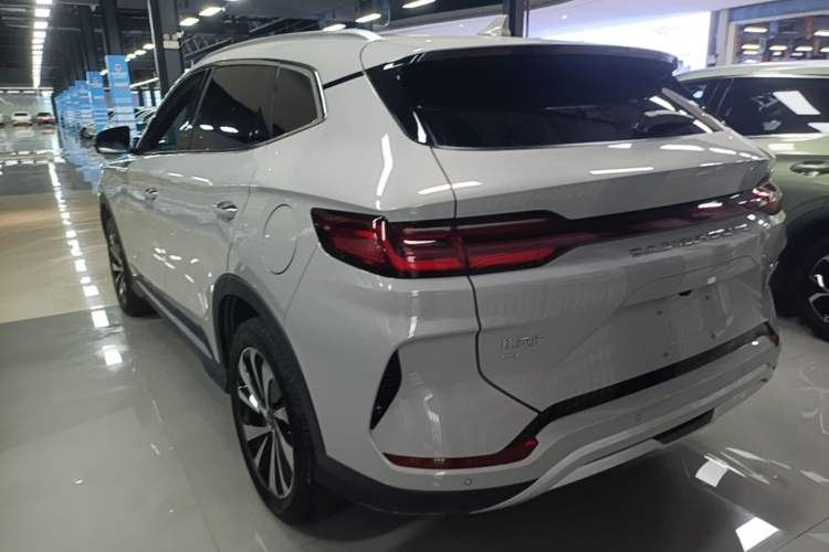 Used BYD Song PLUS New Energy 2023 Champion Edition EV 520KM Luxury Model Rear Left 45 Deg