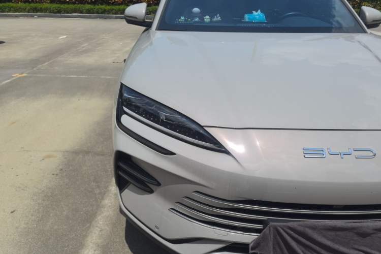Used BYD Song PLUS New Energy 2023 Champion Edition DM-i 150KM Flagship PLUS Right Front Headlight