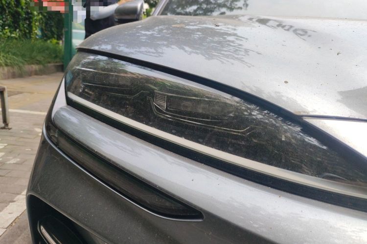 Used BYD Song PLUS New Energy 2023 Champion Edition DM-i 110KM Flagship Model Right Front Headlight