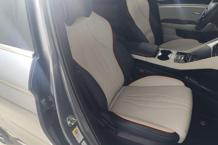 Used BYD Song PLUS New Energy 2023 Champion Edition DM-i 150KM Flagship PLUS Right Front Seat