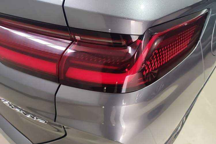 Used BYD Song PLUS New Energy 2023 Champion Edition DM-i 110KM Flagship PLUS Right Rear Taillight