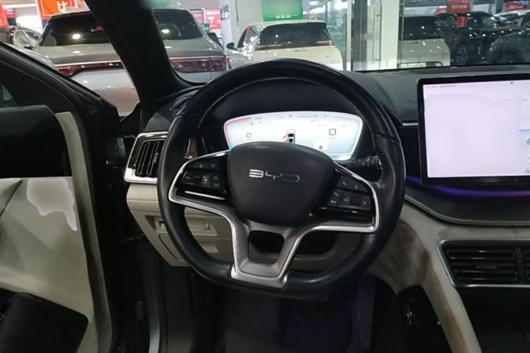 Used BYD Song PLUS New Energy 2023 Champion Edition DM-i 110KM Flagship PLUS Steering Wheel