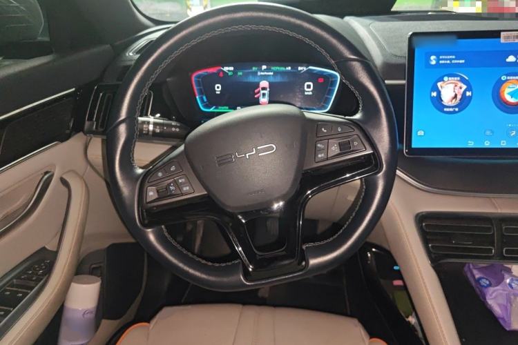 Used BYD Song PLUS New Energy 2023 Champion Edition DM-i 110KM Flagship Model Steering Wheel