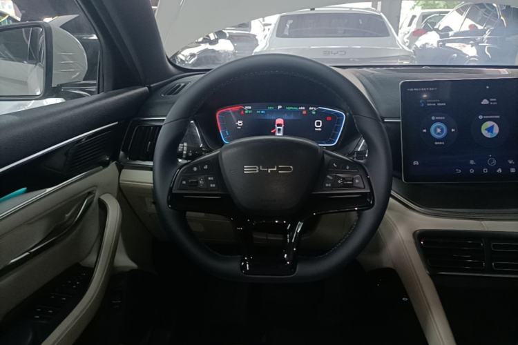 Used BYD Song PLUS New Energy 2023 Champion Edition DM-i 110KM Flagship Model Steering Wheel