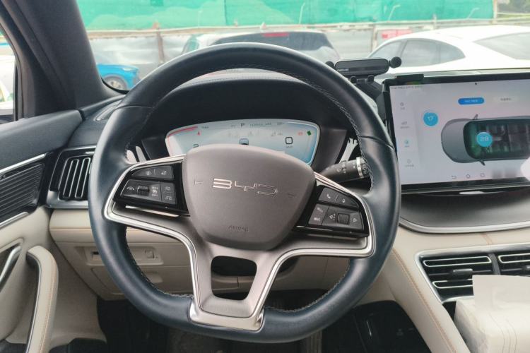 Used BYD Song PLUS New Energy 2023 Champion Edition DM-i 110KM Flagship PLUS Steering Wheel