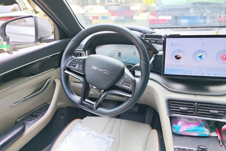Used BYD Song PLUS New Energy 2023 Champion Edition DM-i 110KM Flagship Model Steering Wheel
