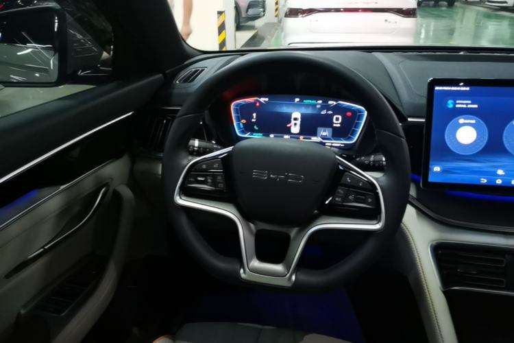 Used BYD Song PLUS New Energy 2023 Champion Edition DM-i 150KM Flagship PLUS Steering Wheel