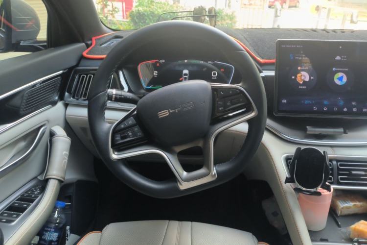 Used BYD Song PLUS New Energy 2023 Champion Edition DM-i 110KM Flagship PLUS Steering Wheel