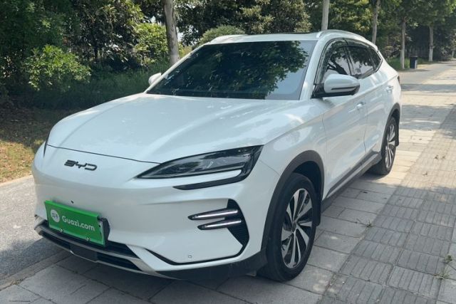 Used BYD Song PLUS New Energy 2023 Champion Edition EV 520KM Flagship Model