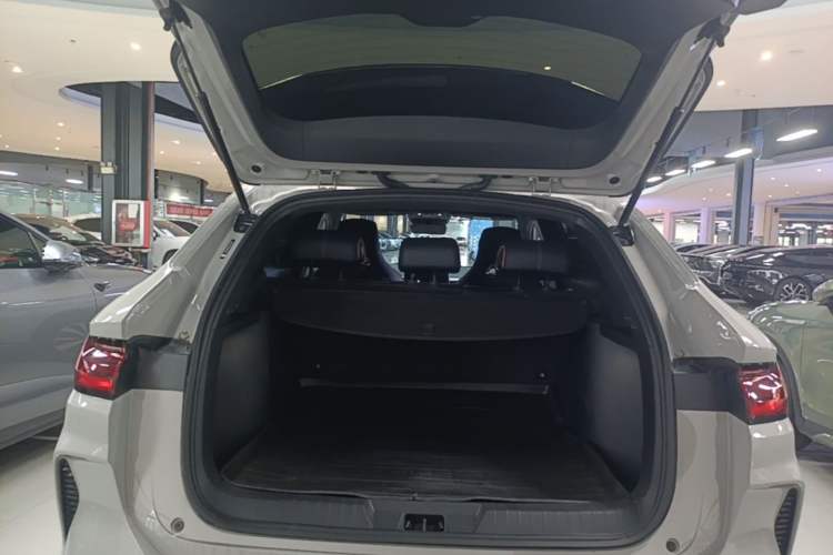 Used BYD Song PLUS New Energy 2023 Champion Edition EV 520KM Luxury Model Trunk